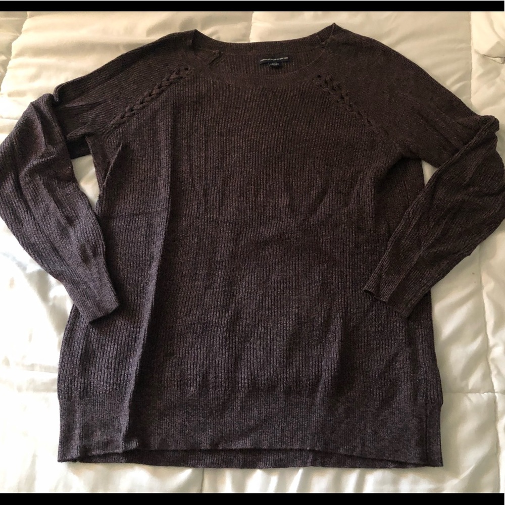 American Eagle Outfitters women’s sweater